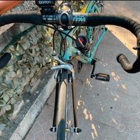 Bici da corsa Bianchi