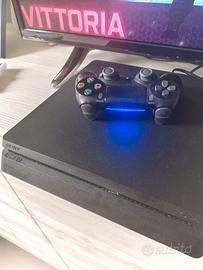 Play station 4  1 ter + giochi