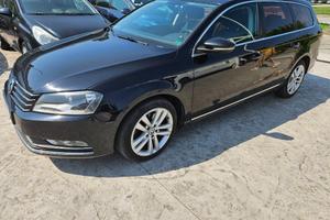 VOLKSWAGEN Passat Var. 2.0 TDI DSG Comfort. BM.T
