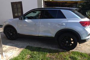 T- Roc Volkswagen 1.6 D Advanced OK NEOPATENTATI