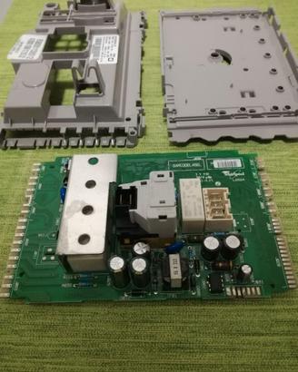 Schede elettroniche per lavatrice IGNIS