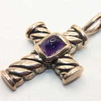 Splendido collier crocefisso argento ametista