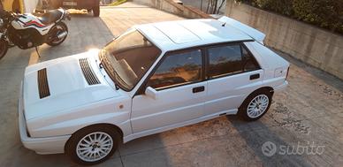lancia delta integrale 8v