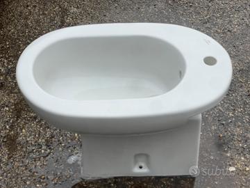 Bidet a terra serie Linda idea standard bianco