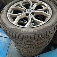 Cerchi originali BMW con pneumatici invernali