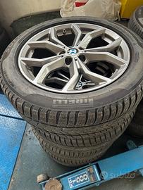 Cerchi originali BMW con pneumatici invernali