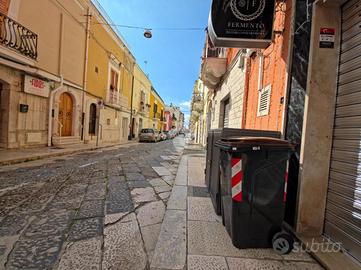 2 LOCALI A MANFREDONIA