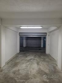 Box ad uso deposito o garage