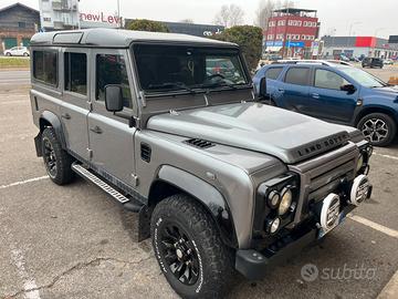 LAND ROVER Defender 110 2.2 limited edition ROUGH
