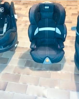 Seggiolini auto come nuovi .