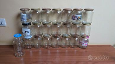 Barattoli in vetro varie misure con coperchi tappi