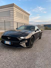 Ford mustang 2.3 ufficiale italiana