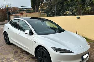 Tesla model 3 Highland RWD
