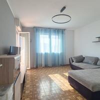 Trilocale con balcone