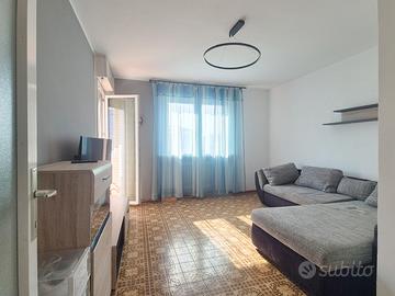 Trilocale con balcone