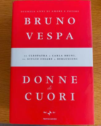 Donne di cuori: Duemila anni di amore e potere.