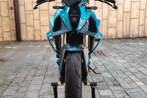 Suzuki Gsx-8s 