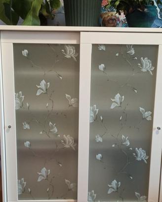 vetrina ikea