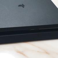 Playstation 4 slim 1TB