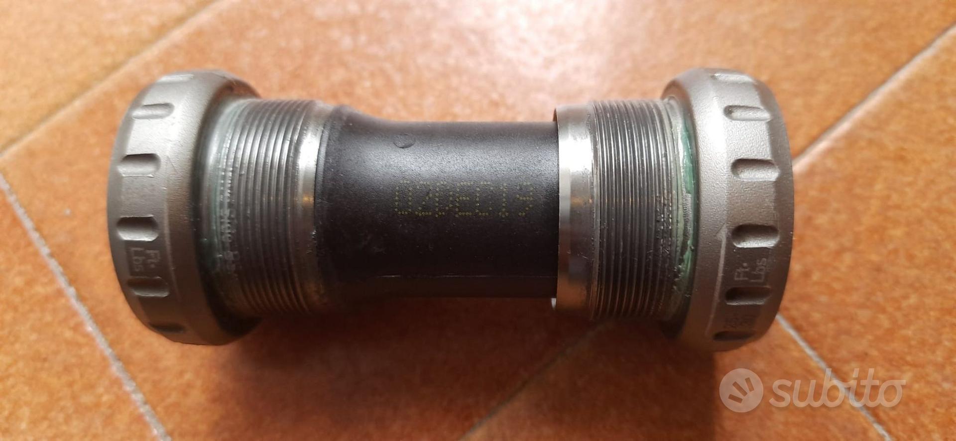 Movimento centrale standard per bicicletta, movimento centrale della bici, asse manovella con foro quadrato, cuscinetto sigillato in metallo BC 1,37 x 24T per componenti di biciclette da ciclismo (68