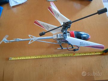 Elicottero radiocomandato