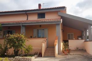 Casa indipendente a Ottava, Sassari