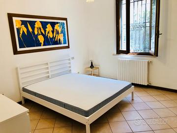 Stanze per studentesse universitarie