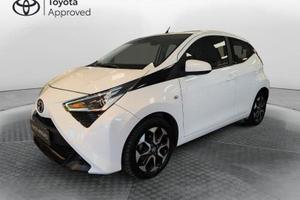 Toyota Aygo Connect 1.0 VVT-i 72 CV 5 porte x...