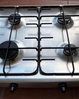 Piano cottura a gas 4 fuochi Hotpoint Ariston