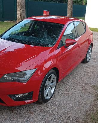 SEAT LEON 1.4 TSI 122 FR del 2014  con 71.000 Km 