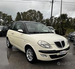 Lancia Ypsilon 1.3 Multijet 16V Momo Design