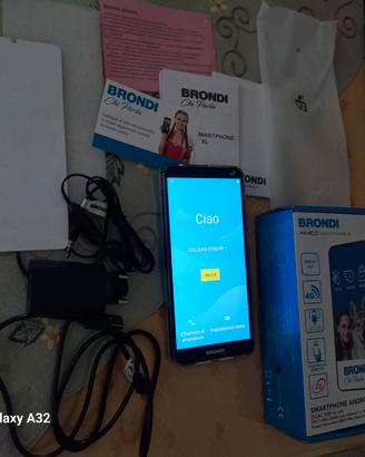 Brondi Amico smartphone XL