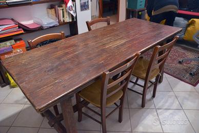 Tavolo da pranzo antico