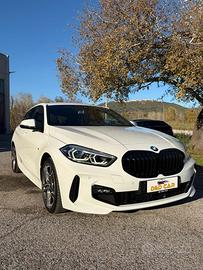 BMW 118i M SPORT