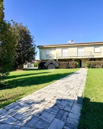 VILLA SINGOLA A MONTODINE