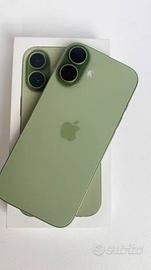 iPhone 17 verde acqua come nuovo