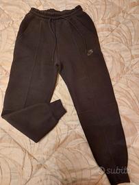 pantaloni tuta nike