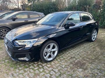 AUDI A3 SPB 35 TFSI Business Advanced