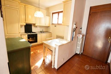 A 200m dal mare - terrazzo - cucina separata