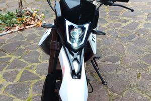 tinbot esum pro 11 kW moto totalmente elettrica 