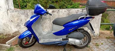 Honda Dylan 2006