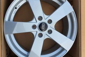 Cerchi Nuovi 17 Audi A3 A4 A6 Q2 Q3 TT