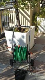 Canna da giardino con carrello