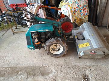 Motocoltivatore con trincia fresa