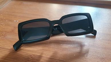 occhiali da sole H&M usati nero