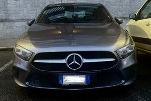 MERCEDES CLASSE A SEDAN 180