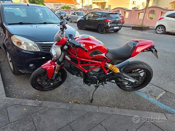 Ducati Monster 797