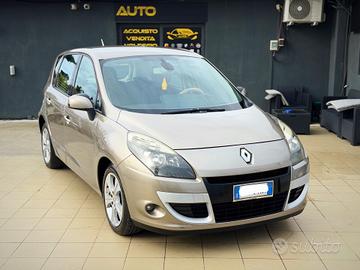 Renault Scenic Scénic X-Mod 1.9 dCi 130CV Dynamiqu