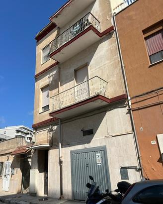 Centro bivani in piccolo contesto condominiale