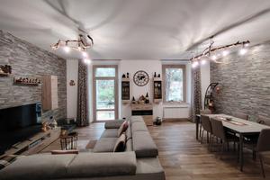 Appartamento ristrutturato a Pioraco